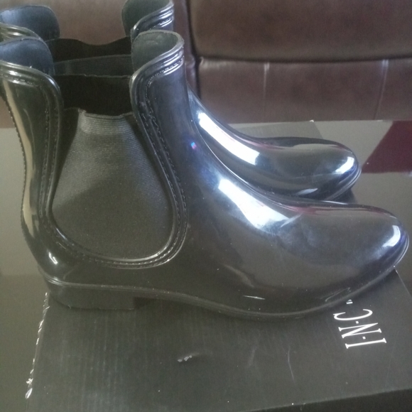 INC Raelynn Rain Boots - Picture 2 of 5